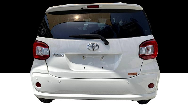 
								Toyota Passo full									