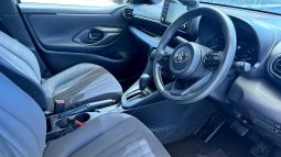 
										Toyota Yaris full									