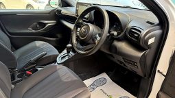 
										Toyota Yaris full									
