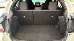 
										Toyota Yaris full									