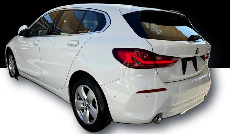 
								BMW 118 full									