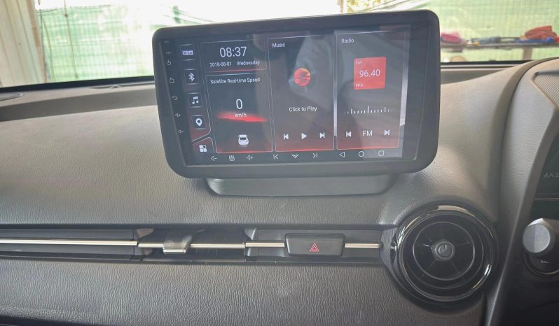 
								Mazda Mazda 2 full									