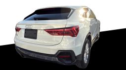 
										Audi Q3 full									