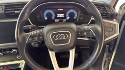
										Audi Q3 full									