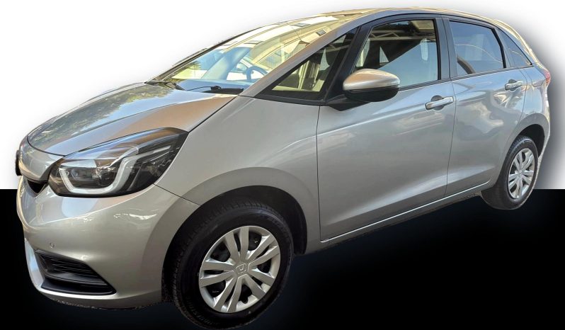 
								Honda Fit full									