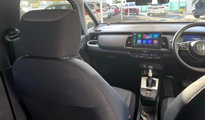
								Honda Fit full									
