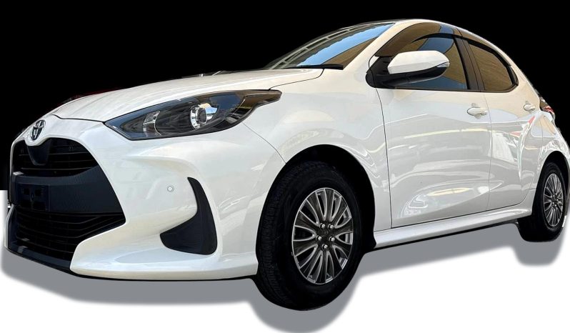 
								Toyota Yaris full									