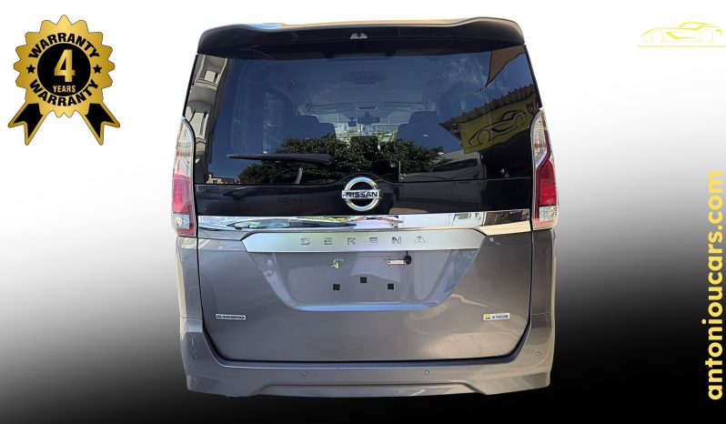 
								Nissan Serena full									