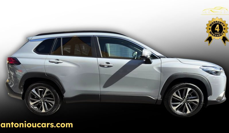 
								Toyota Corolla Cross Z Package full									