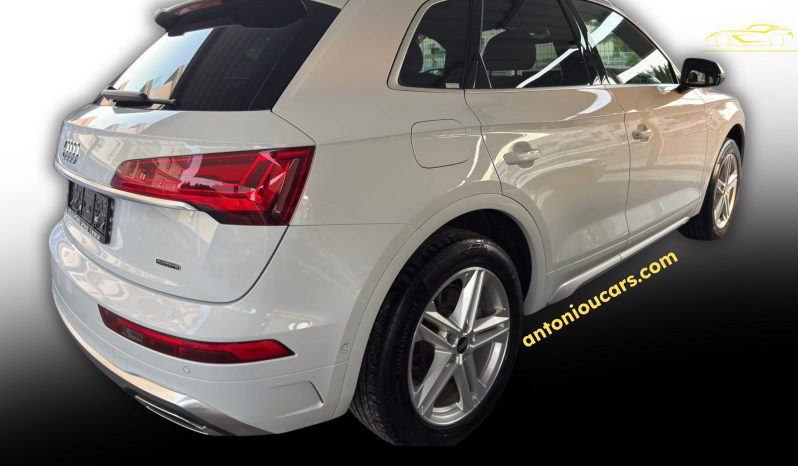 
								Audi Q5 S-Line full									