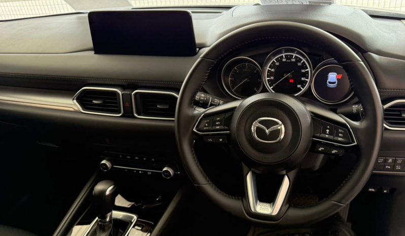 
								Mazda CX-5 full									