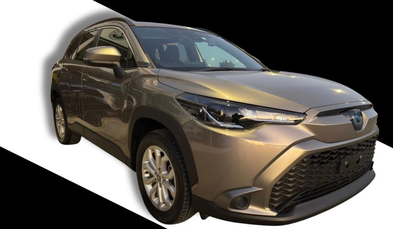 
								Toyota Corolla Cross G Package full									