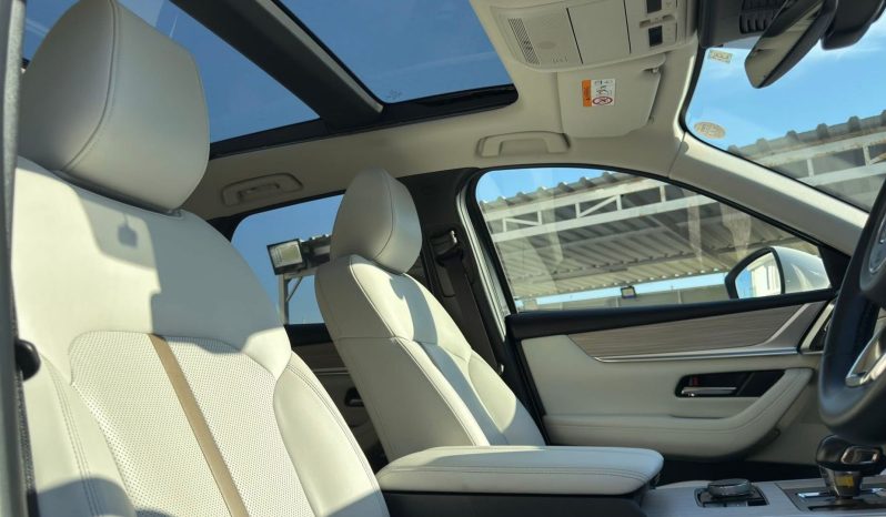 
								Mazda CX-60 Exclusive full									