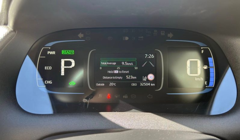 
								Toyota Aqua 2022 full									