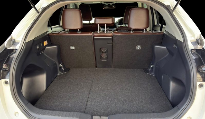 
								Yaris Cross Z Package full									