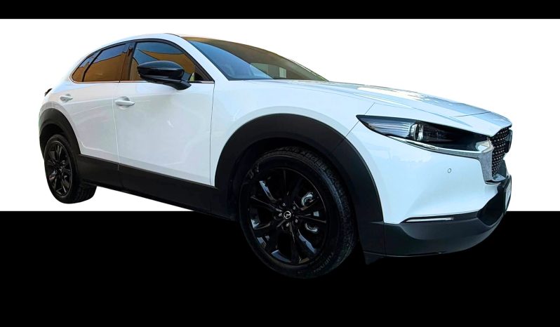 
								Mazda CX30 full									