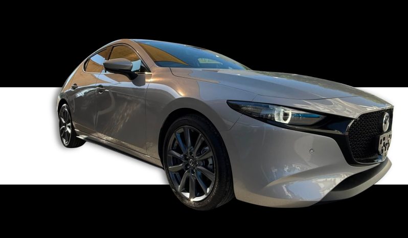 
								Mazda 3 full									