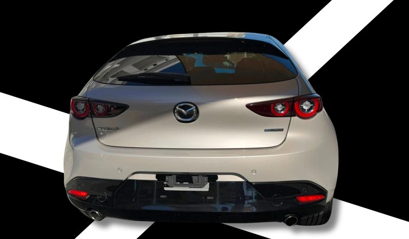 
								Mazda 3 full									