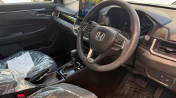 
										Honda WRV full									